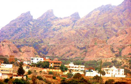 mountains tenomah saudi arabia